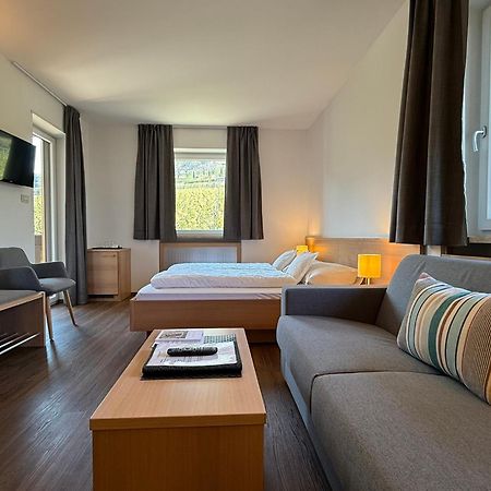 Hotel Toerggelehof سيرميس المظهر الخارجي الصورة